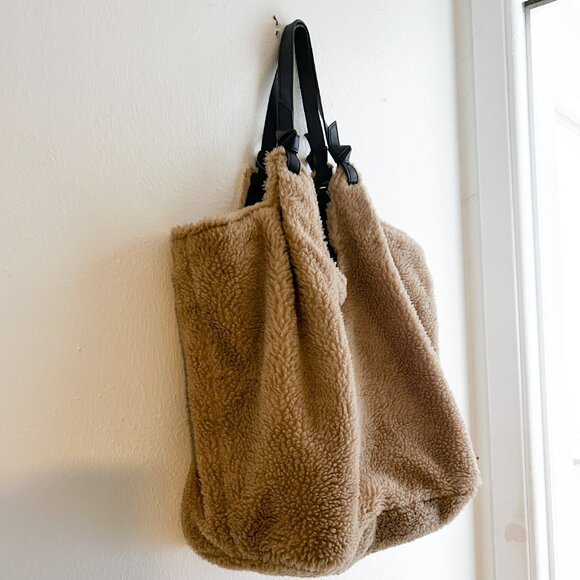 ANTHROPOLOGIE Sherpa Slouchy Tote - Picture 7 of 10